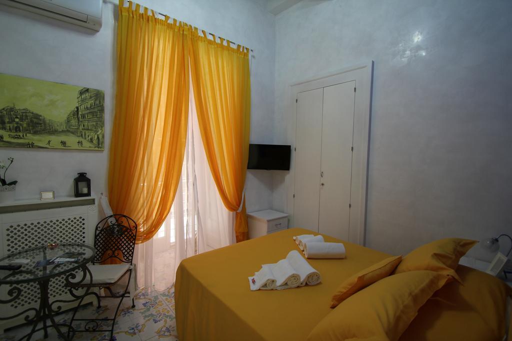 Le Vie Di Napoli B&B Eksteriør bilde