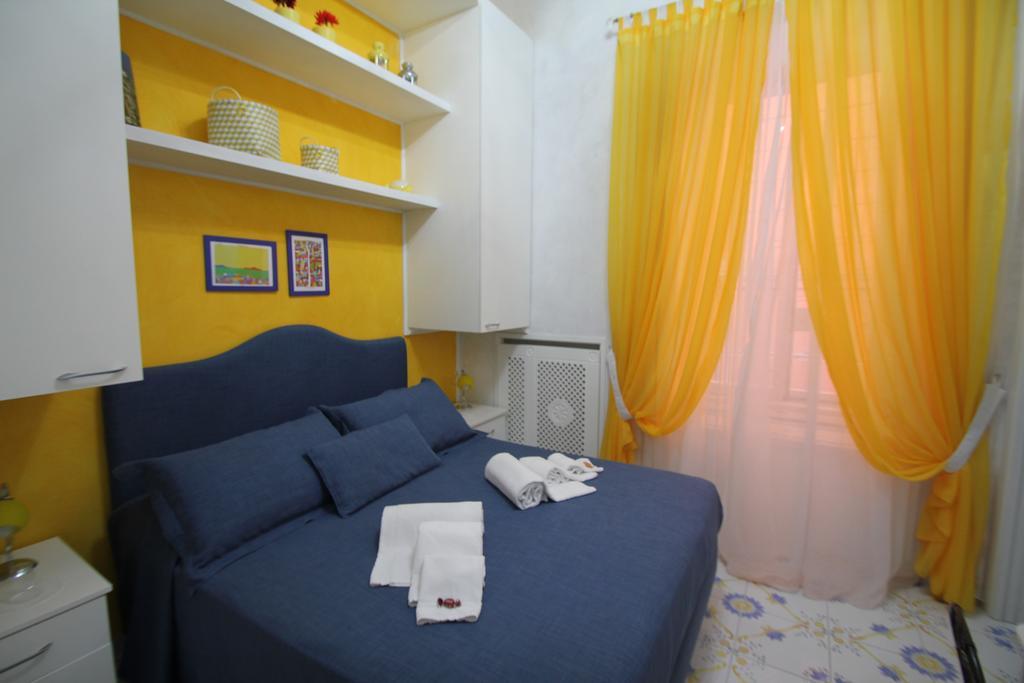 Le Vie Di Napoli B&B Eksteriør bilde