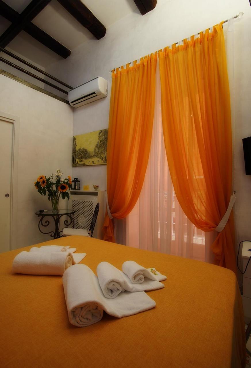 Le Vie Di Napoli B&B Eksteriør bilde