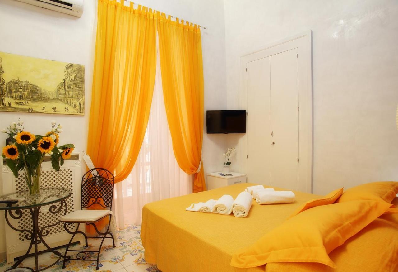Le Vie Di Napoli B&B Eksteriør bilde
