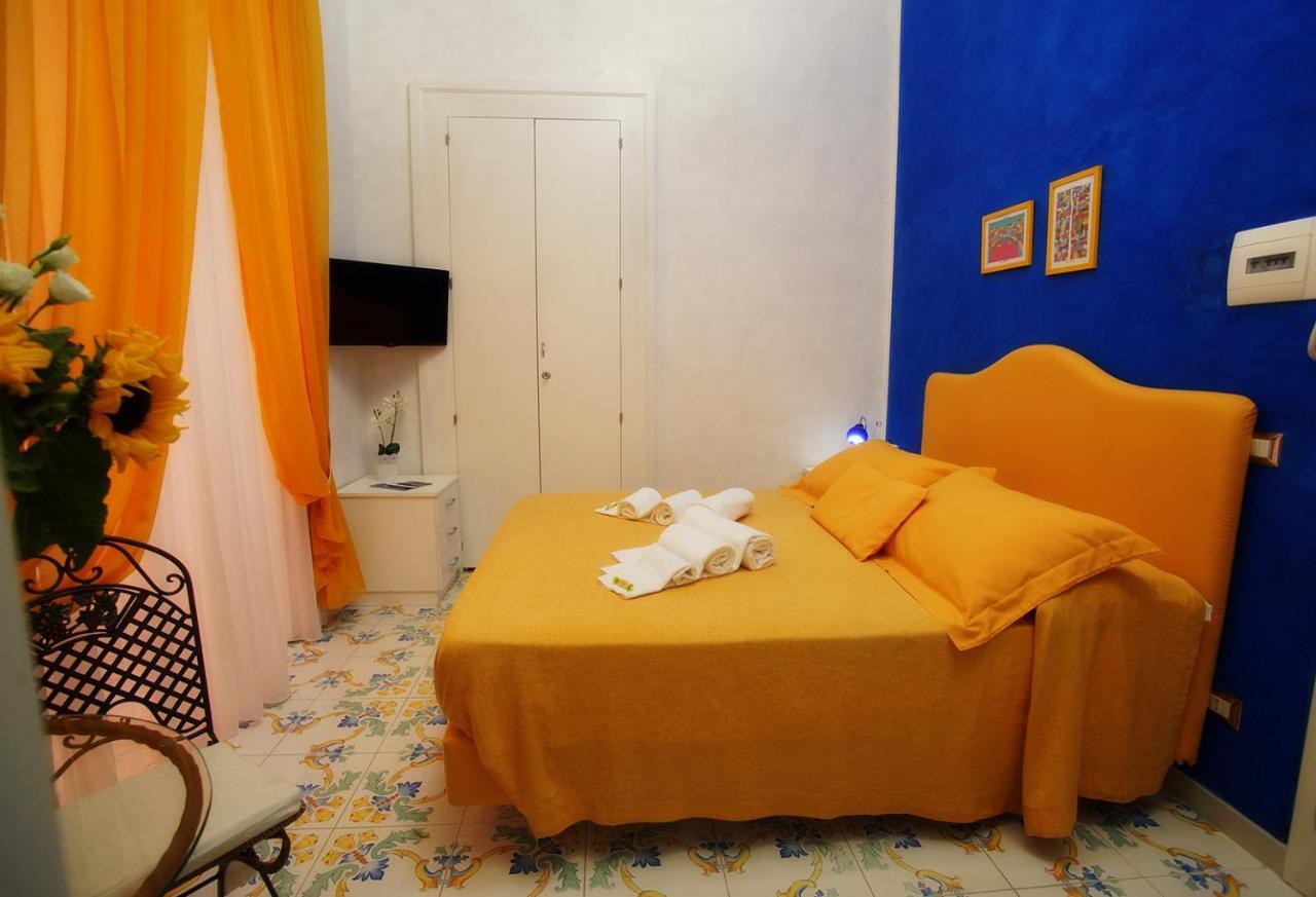 Le Vie Di Napoli B&B Eksteriør bilde