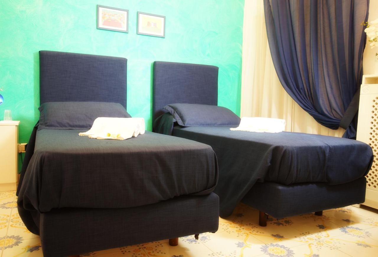 Le Vie Di Napoli B&B Eksteriør bilde